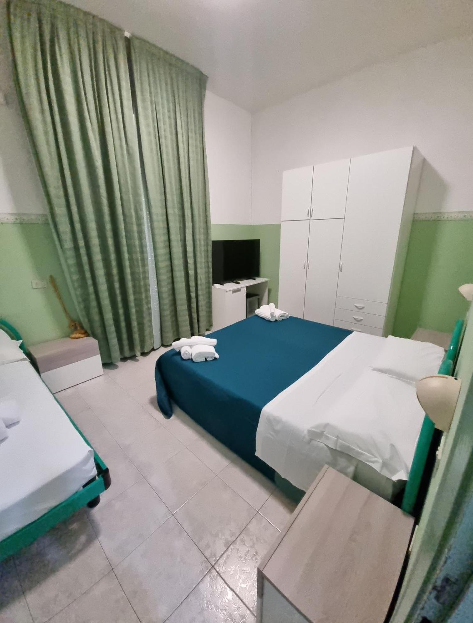 Hotel K2 Cervia 3 Stelle Sup מראה חיצוני תמונה