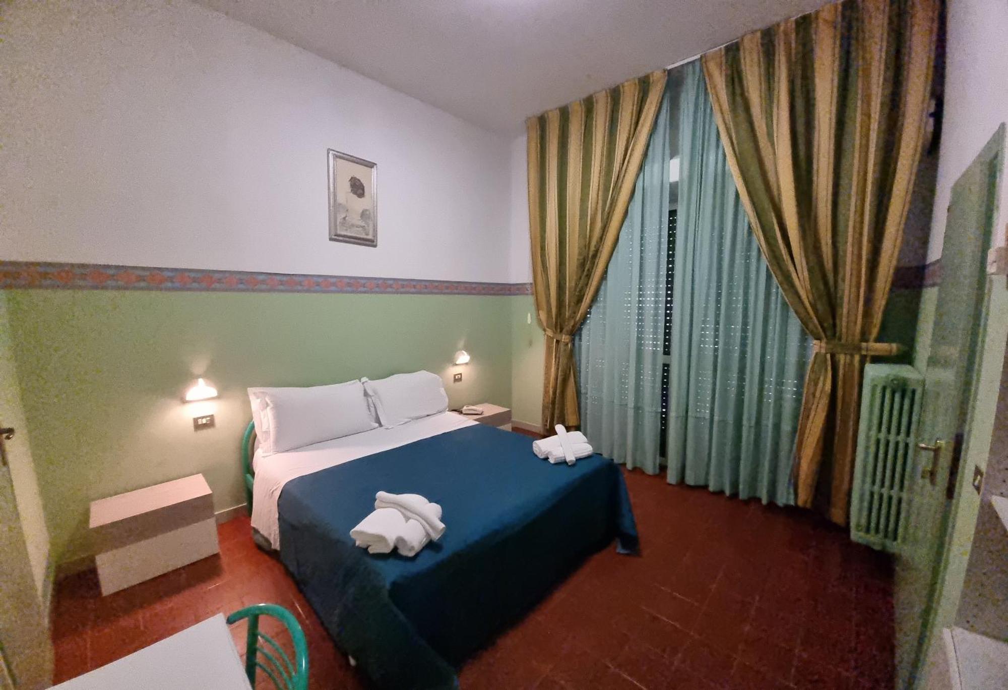 Hotel K2 Cervia 3 Stelle Sup מראה חיצוני תמונה