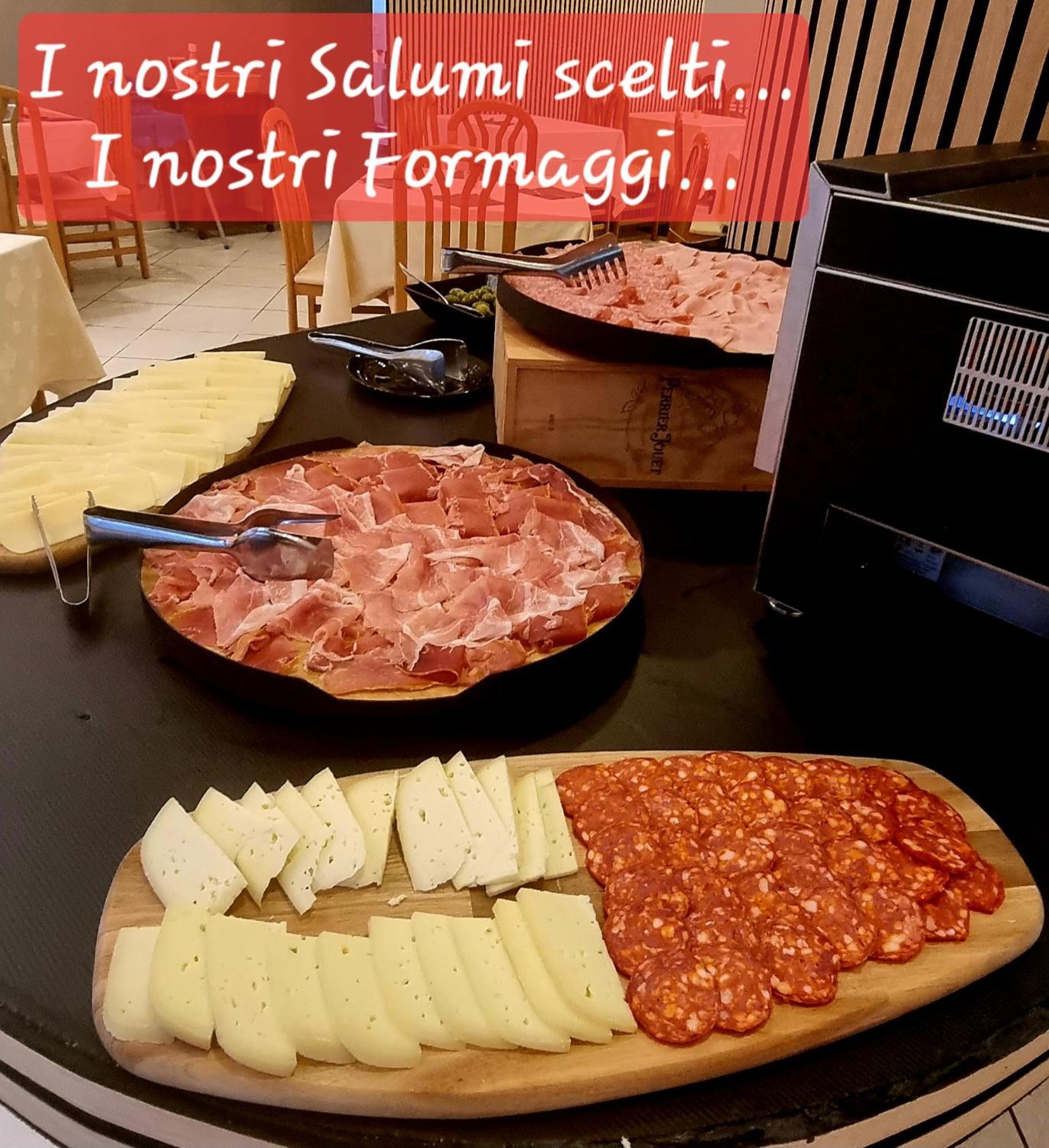 Hotel K2 Cervia 3 Stelle Sup מראה חיצוני תמונה