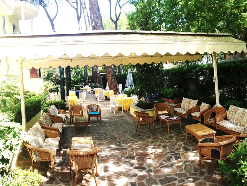 Hotel K2 Cervia 3 Stelle Sup מראה חיצוני תמונה