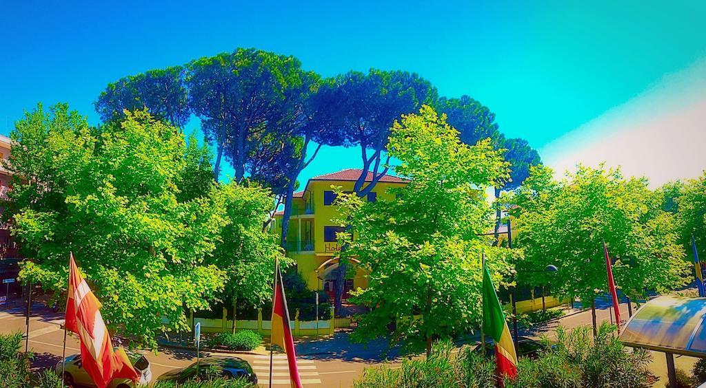 Hotel K2 Cervia 3 Stelle Sup מראה חיצוני תמונה